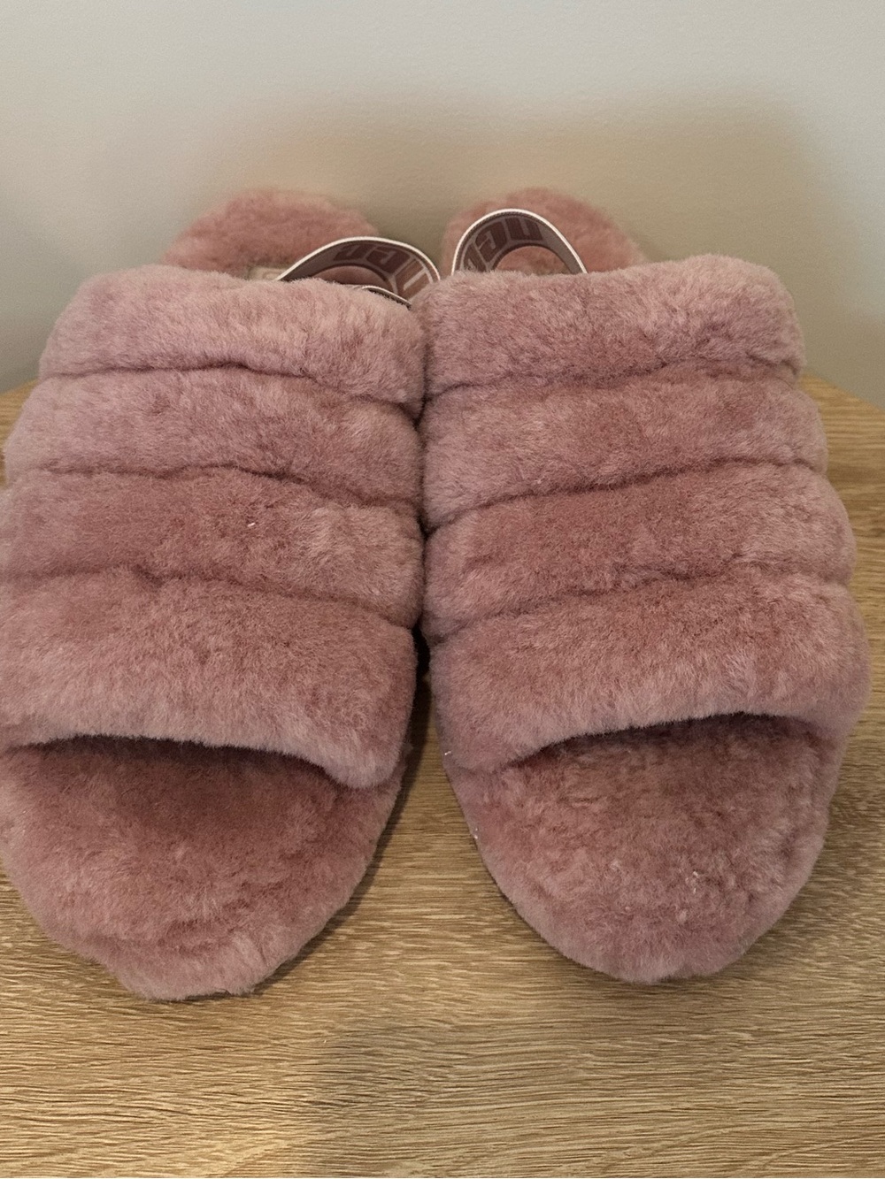 UGG Pink Fluff Yeah Slingback Slippers Never Worn Cozy Lounge Slides